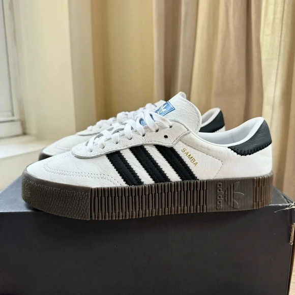 New Adidas Sambarose Sneaker Shoes Platform Women's in Black White Gum - Picture 3 of 10